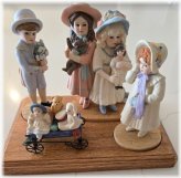 Family Memories Figurine Set