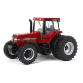 Miniature Farm Machinery: Case IH 8950 Magnum with Rear Duals