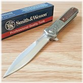 Smith & Wesson Unwavered Folding Knife
