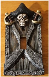 Skull & Crossbones Light Switch Cover