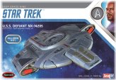 Star Trek USS Defiant NX-74205 Plastic Model Kit