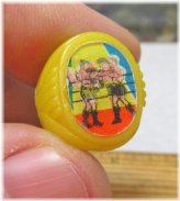 Nostalgic Flicker Ring: Boxers Yellow