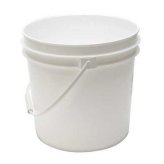 White Plastic Pail with Convenient Handle - 2 Gallon Capacity