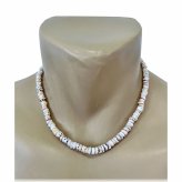 Island Charm Shell Choker