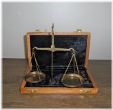 Heritage Balance Set in Wooden Chest