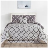 Cozy Reversible Comforter Set