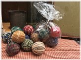 Heritage Homespun Rag Ball Collection