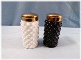Monochrome Hobnail Shaker Set