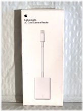 Apple Lightning SD Card Reader Adapter