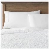 White Paisley Stitch Quilt