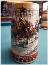 Holiday Clydesdales Stein