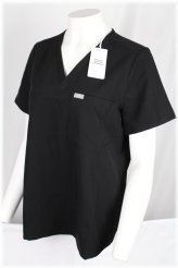 Catarina One Pocket Scrub Top
