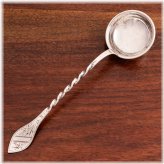 Nordic Twist Sauce Ladle