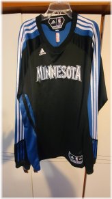 Timberwolves Game-Worn Warm-Up Shirt by Anthony Randolph