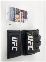 Champion's Signature XL Glove with Authenticity Certificate