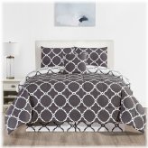 Cozy Reversible Comforter Set