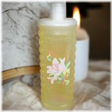 Sweet Honeysuckle & Lily Bubble Bath