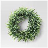 Evergreen Boxwood Wreath