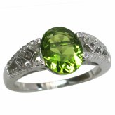 Peridot Oval Elegance Ring