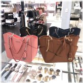 Jet Set Chain Shoulder Tote