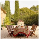 Winter Garden Wreath Tablecloth