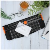 Precision Edge Cutter