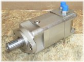 JIC Ports Hydraulic Motor by Young Associates
