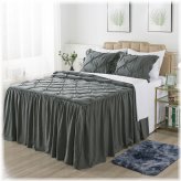 Ruffled Farmhouse Bedspread Set