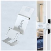 Feline Access Control - The Convenient Door Latch for Cats and Pet Owners