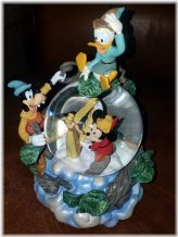 Magical Mickey Snowglobe