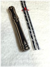 Barnwood Needle Keeper