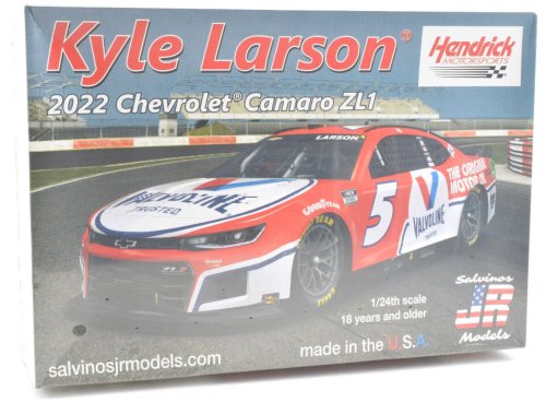 Larson's Valvoline Camaro ZL1 Nascar Model Kit