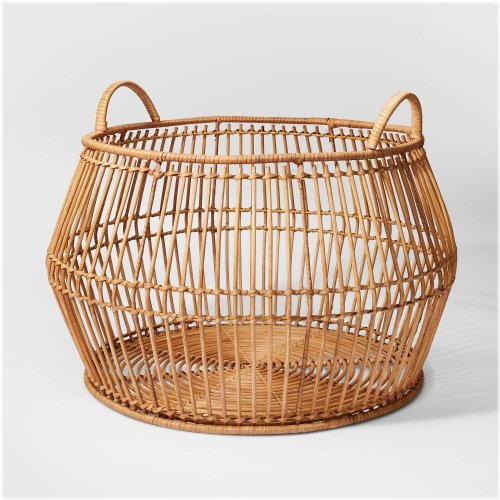 Chic Stained Round Basket