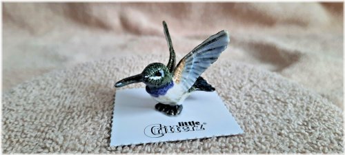 Black Chinned Hummingbird Bell Miniature Figurine by Little Critterz