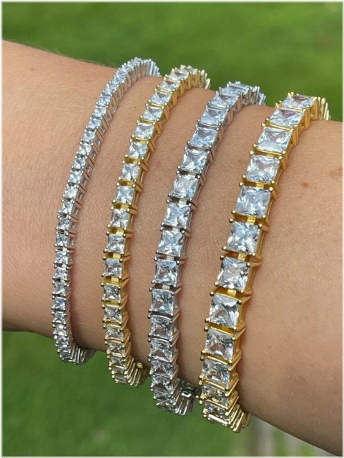 Sparkling Square Bracelet