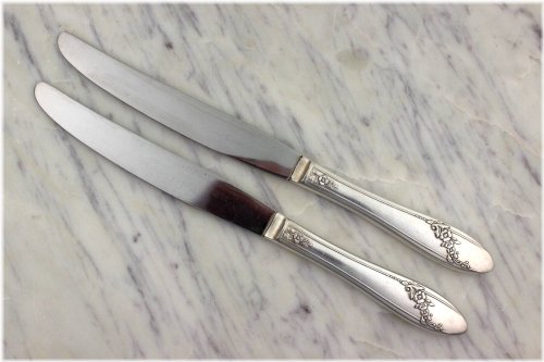 Royal Tudor Dinner Knives