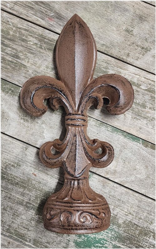 Rustic Fleur de Lis Cast Iron Finial