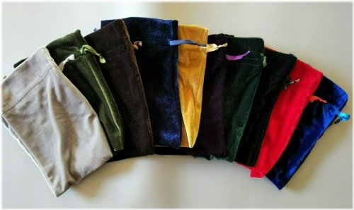 Velvet Divination Pouch