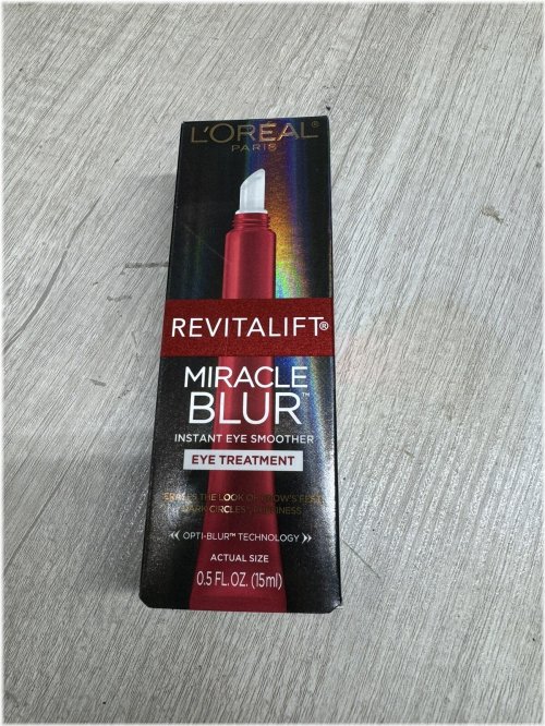 BlurAway Eye Revitalizer