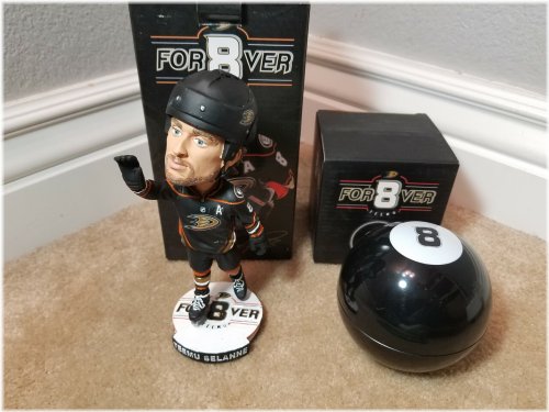 Legends of the Ice Bobble Heads