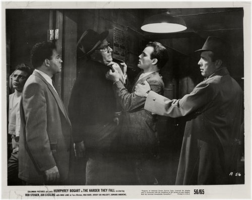 Vintage Noir Moments