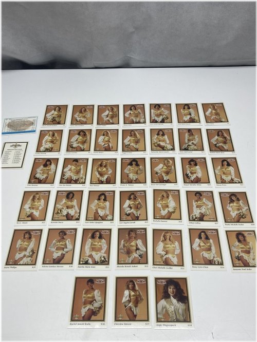Sideliners Saints Cheerleaders 1994 NFL Trading Card Set