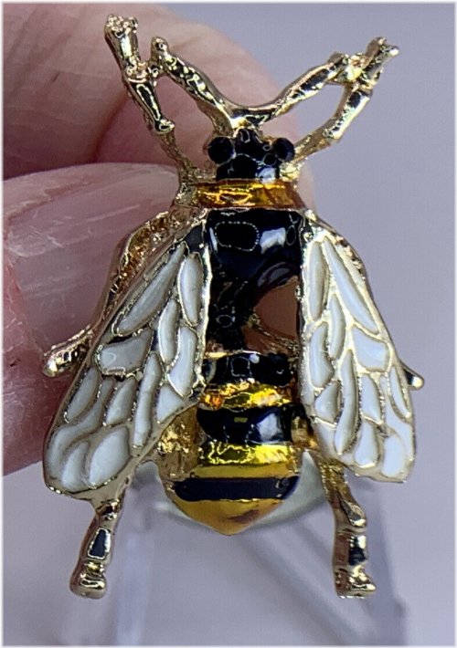 Golden Bee Pin