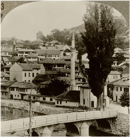 Sarajevo Vintage Viewfinder