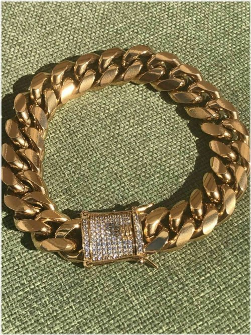 Gold Link Bracelet with CZ Clasp