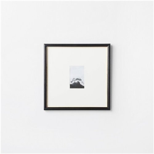 Modern Elegance Frame by Threshold