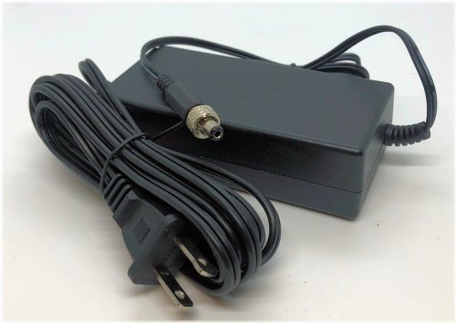 SE-500 Power Adapter with Screw Locking Plug