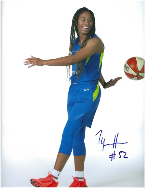 Tyasha Harris Autographed WNBA Basketball Memorabilia