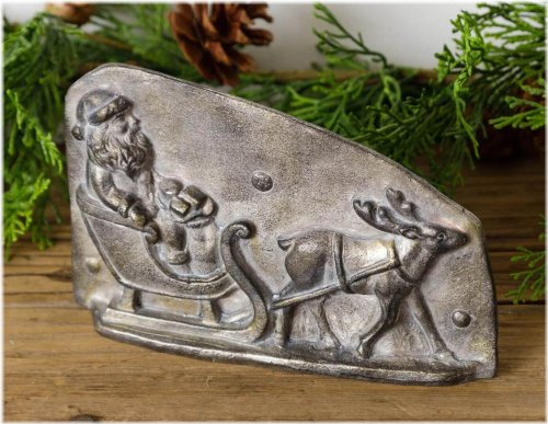 Rustic Santa Sleigh with Reindeer Figurine