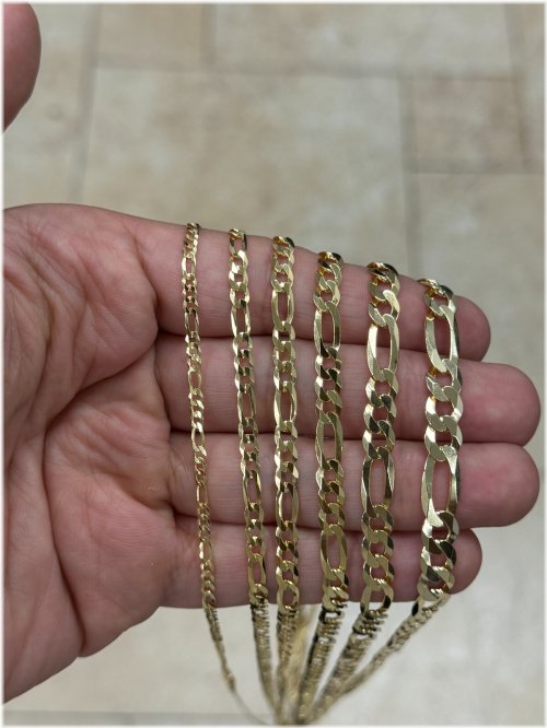 Golden Figaro Link Necklace